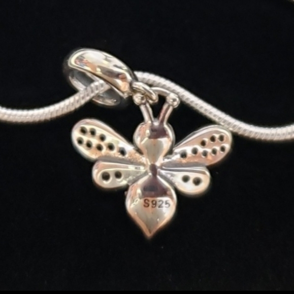 925 Sterling Silver Bee Charm Pendant Cubic Zircon - Picture 8 of 9